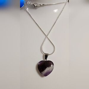 Natural Amethyst Purple Heart Pendant Necklace Item 009